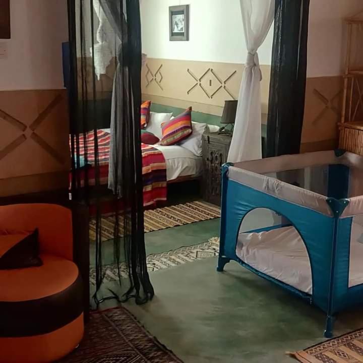 Riad Des Vieilles Charrues Boumalne Dades Exterior foto